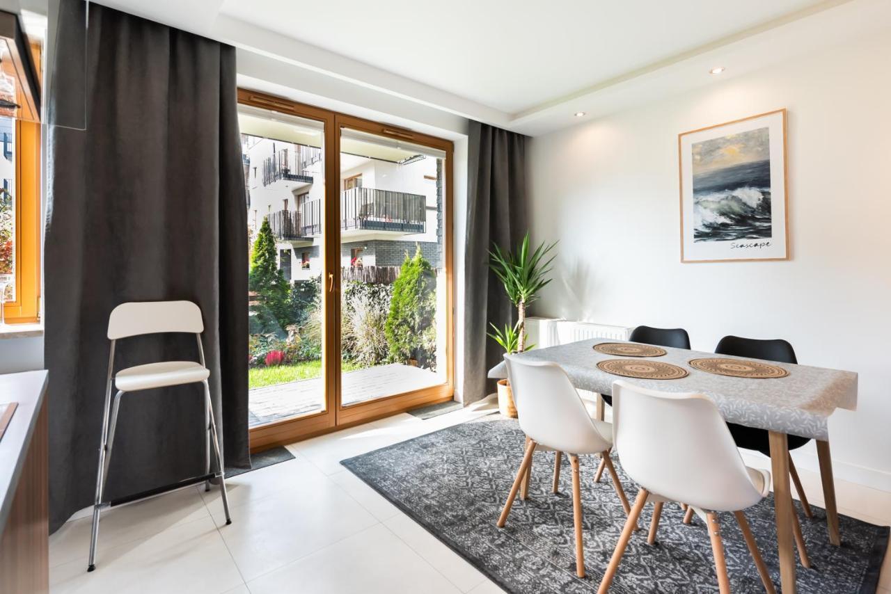 Bluszczanska Modern Urban Apartment Warsaw Exterior photo