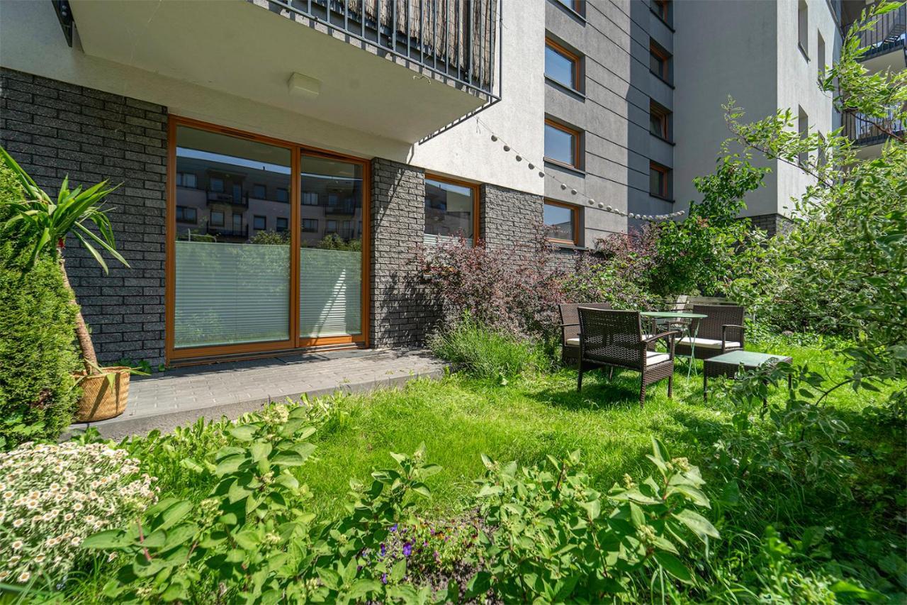 Bluszczanska Modern Urban Apartment Warsaw Exterior photo