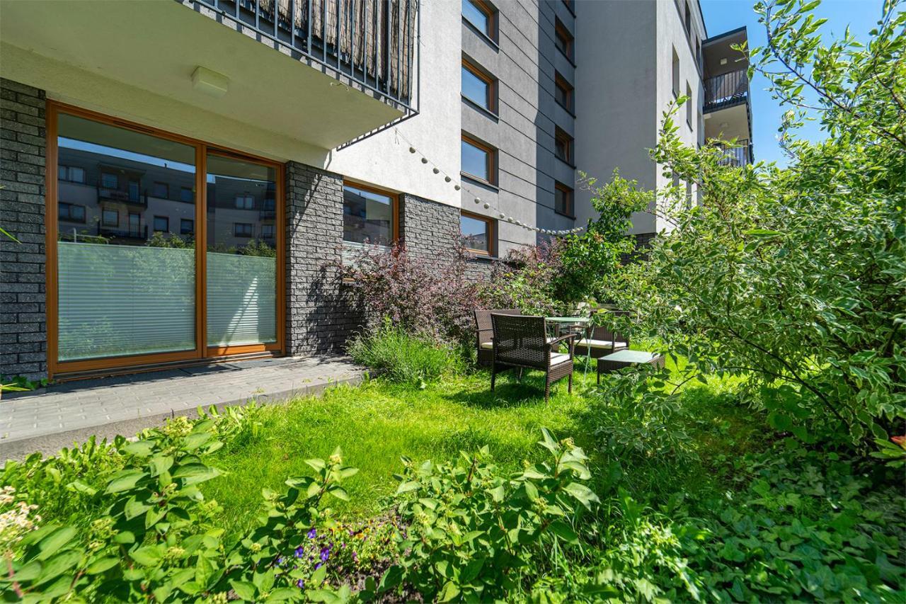 Bluszczanska Modern Urban Apartment Warsaw Exterior photo